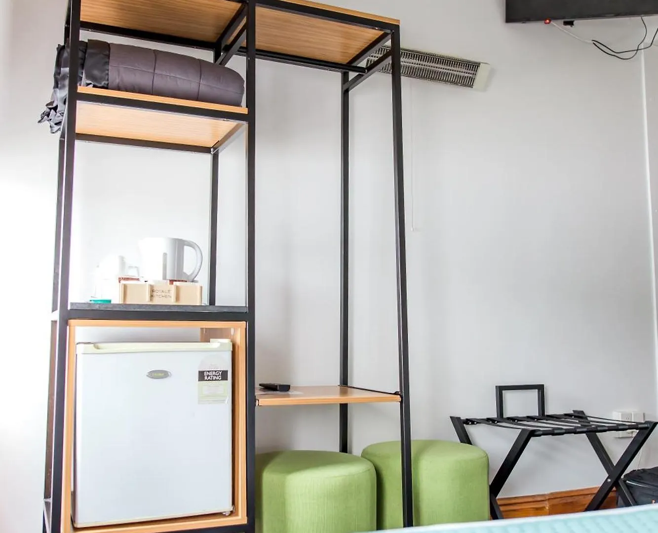 The Cambridge Hotel & Backpackers Wellington