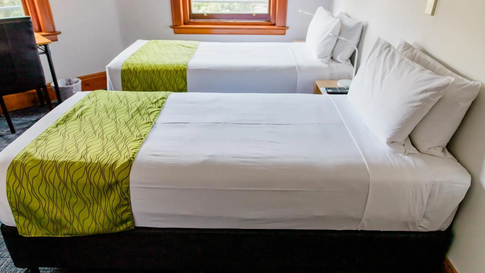 Hostel The Cambridge Hotel & Backpackers Wellington New Zealand